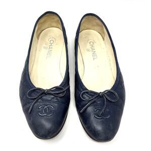Chanel CC Cap Toe Quilted Leather Bow Navy Ballet Flats EU 40.5